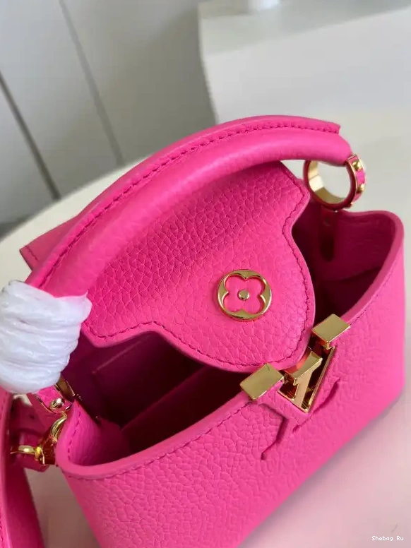 VUITTON LOUIS MINI CAPUCINES 0514